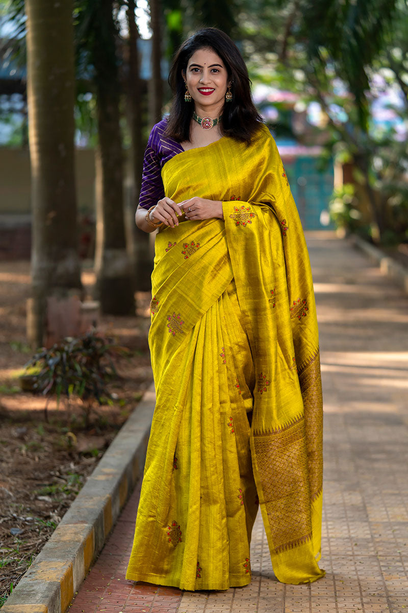 Alkananda Bodapaty In Mustard Yellow Ethnic Handwoven Raw Silk Saree