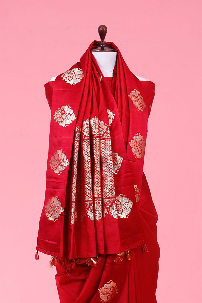 Shikargah Motif Handloom Banarasi Silk Saree