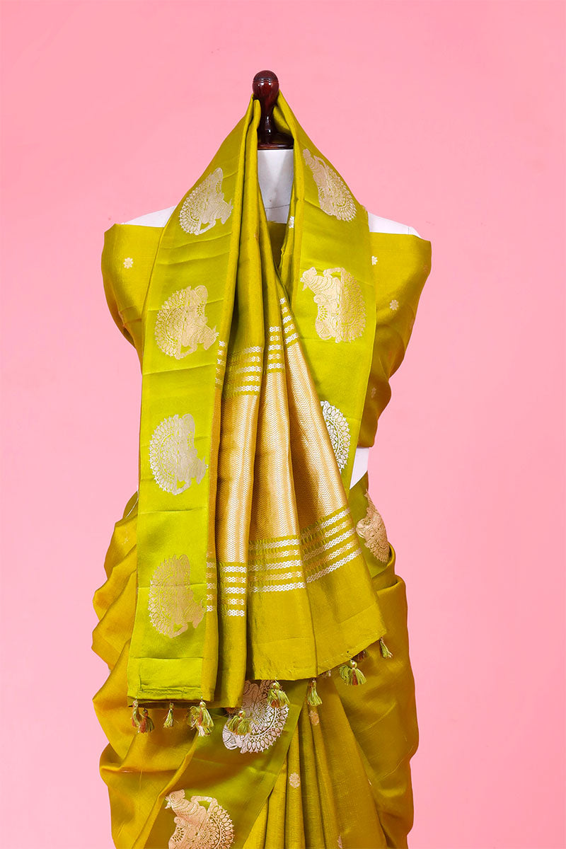 Gaja Motifs Handloom  Banarasi Silk Saree