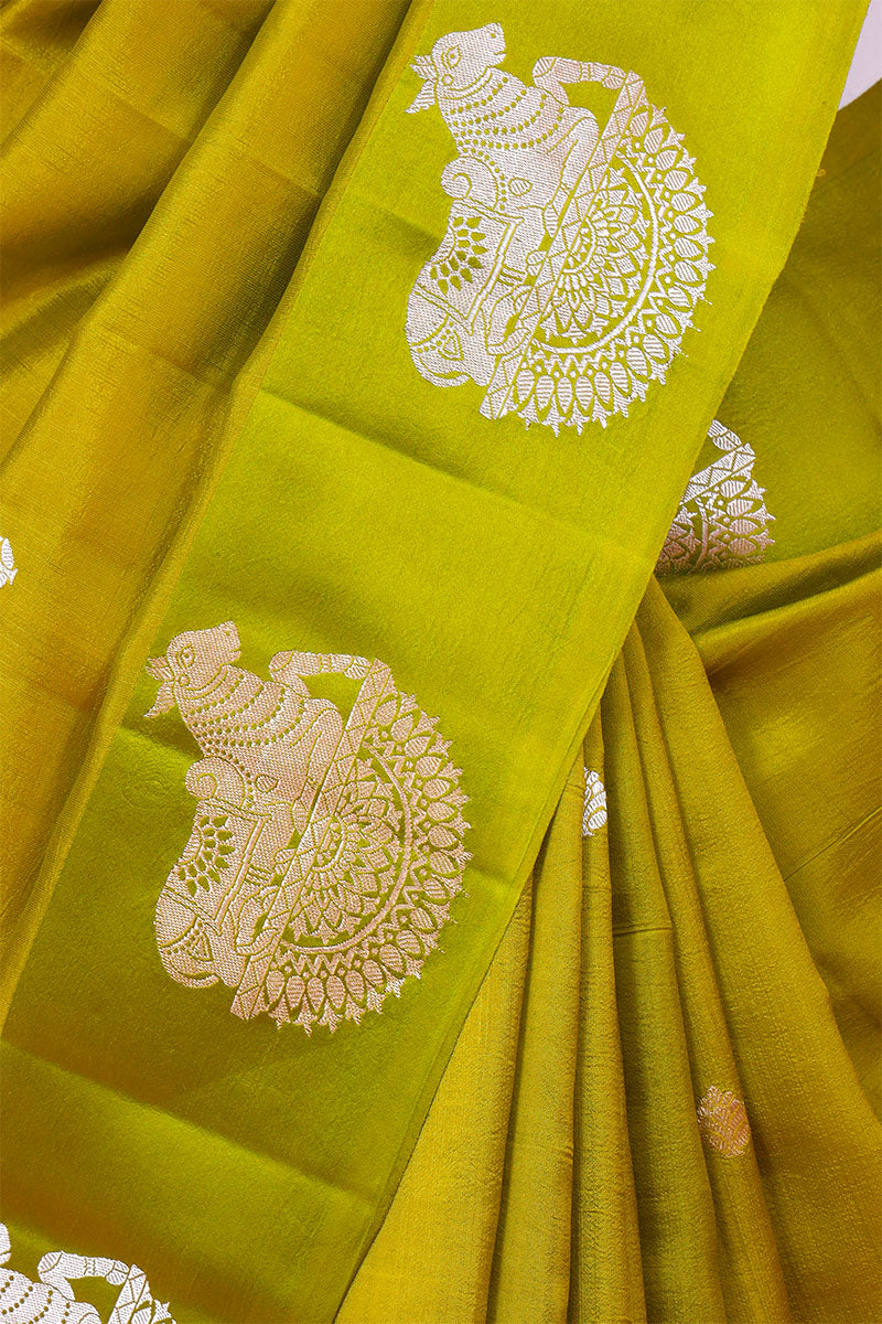 Gaja Motifs Handloom  Banarasi Silk Saree