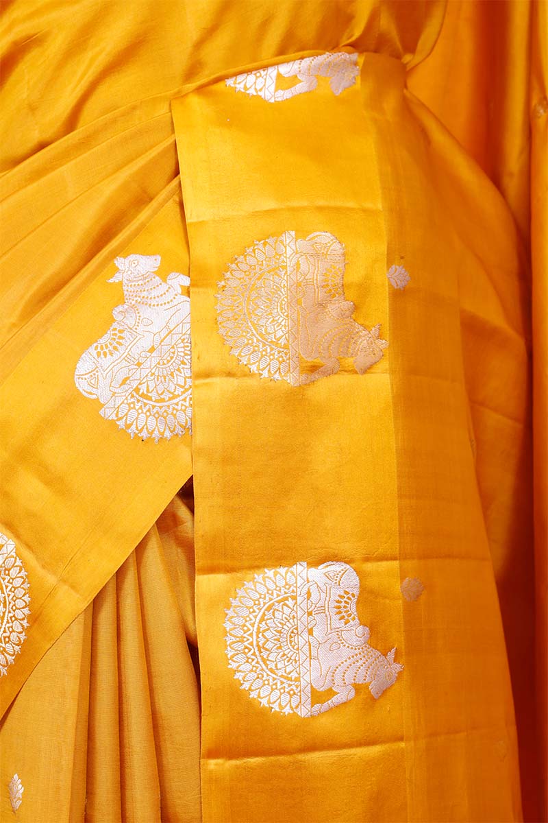 Yellow Handloom Banarasi Silk Saree with Nandi Motifs