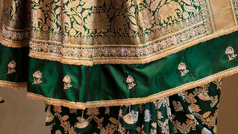 Bottle Green Handloom Katan Silk Banarasi Saree with Gaja and Mayur Motifs