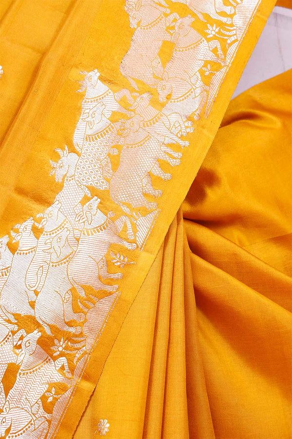 Yellow Handloom Banarasi Puna Silk Saree with Gokul Motifs