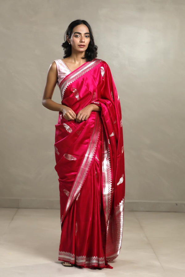 Pink Handloom Banarasi Saree with Silver Zari Floral Motifs