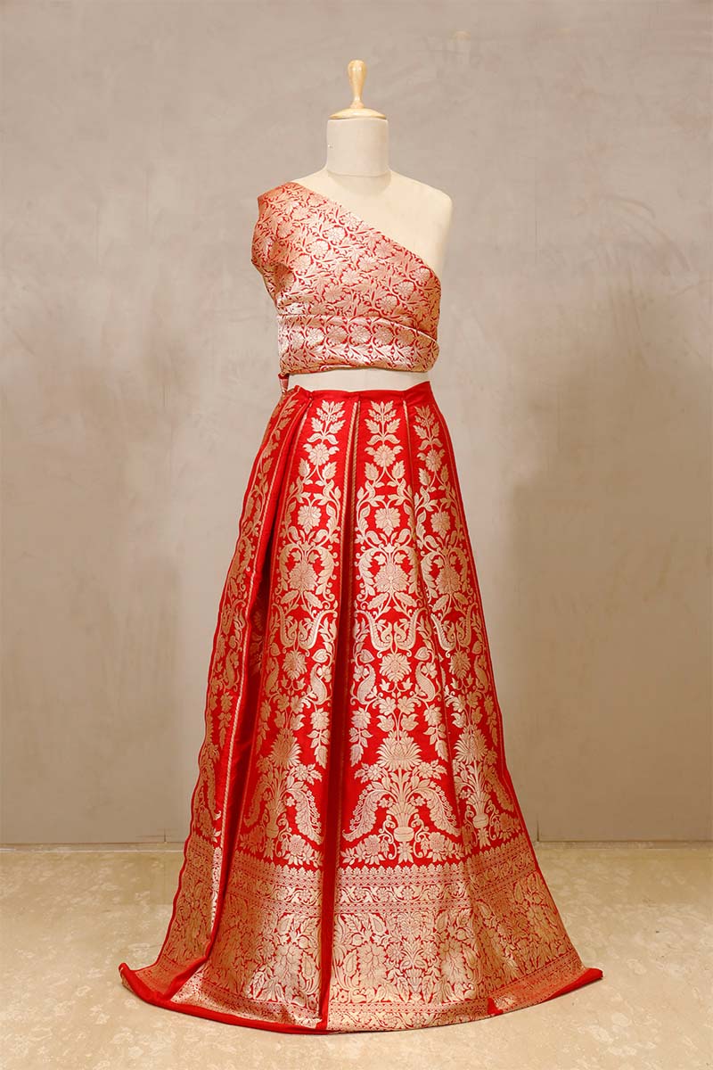 Bridal Lehenga, Wedding Lehenga, red lehenga, Banarasi Lehenga, Lehenga for Bridal, silk lehenga