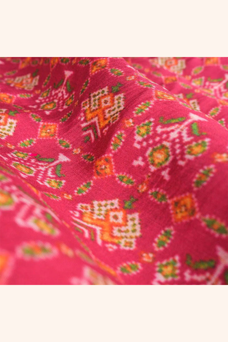 Fabric, Crimson Pink fabric, banarasi fabric, silk fabric, brocade fabric, handloom fabric, indian fabric