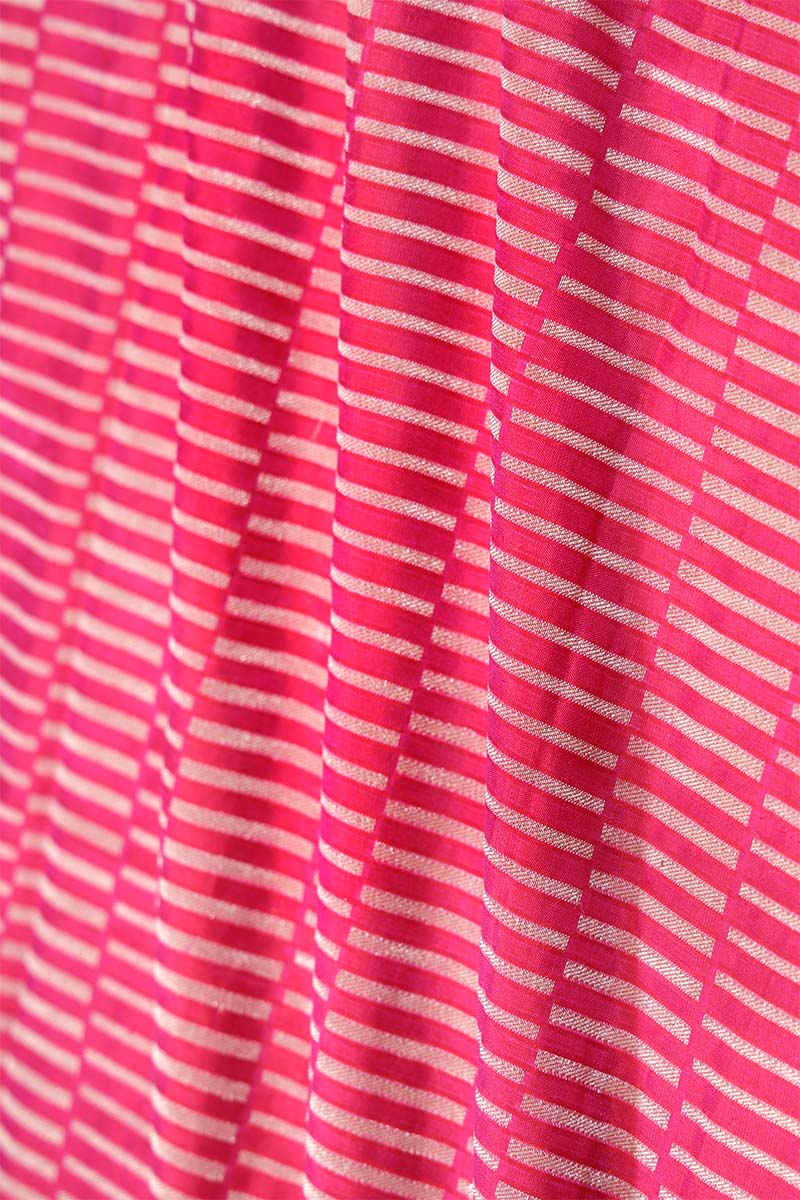 Pink Fabric banarasi fabric​, banarasi brocade fabric​, banarasi katan  silk fabric​, banarasi fabric online​